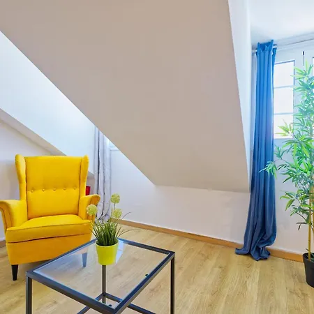 Lägenhet Central Apartment *