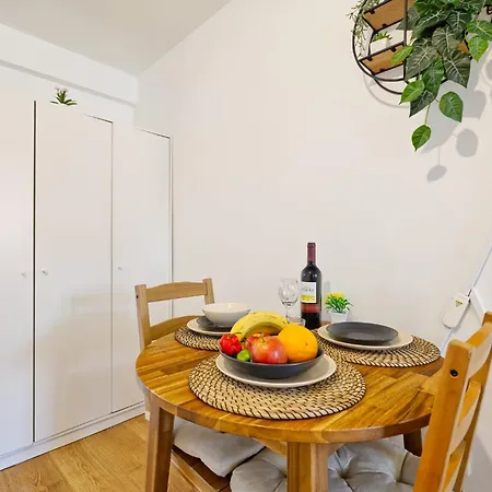 Central Apartment Лісабон